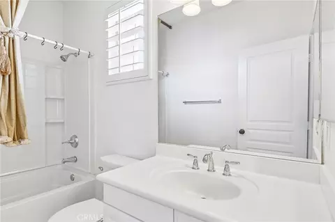 Bath - 4183 Via Napoli, Montclair, CA 91763 photo 5 of 6