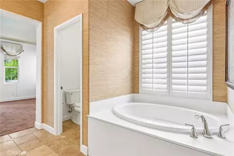 Bath - 4183 Via Napoli, Montclair, CA 91763 photo 3 of 6