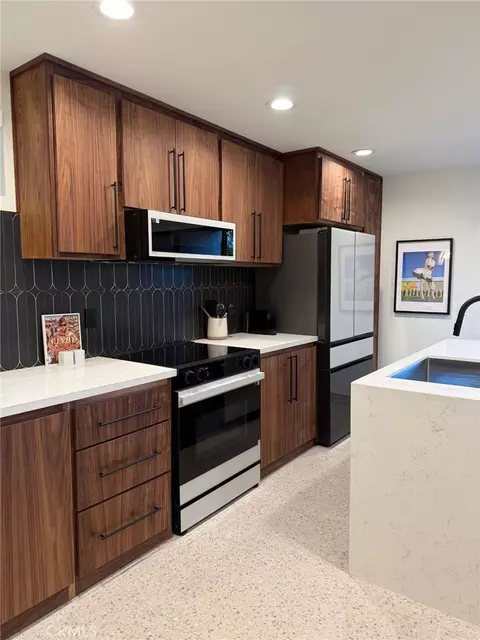 5300 E Waverly, Palm Springs, CA 92264