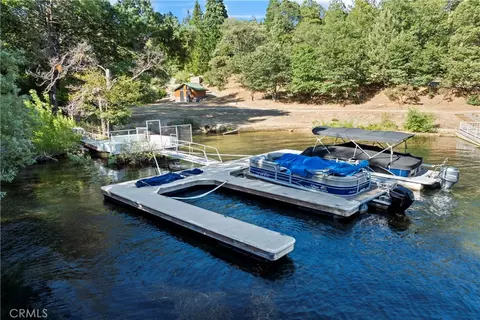 72 N Winter Harbor Cv #C, Lake Arrowhead, CA 92352