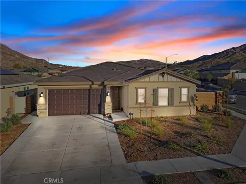 7558 Baerss Rd, Riverside, CA 92507