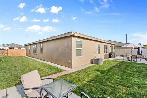 Exterior - 7558 Baerss Rd, Riverside, CA 92507 photo 5 of 7