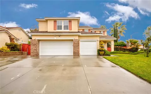 9220 Village Way, Riverside, CA 92508