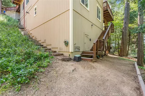 Exterior - 24380 Horst, Crestline, CA 92325 photo 12 of 15
