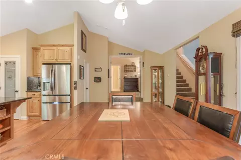Dining - 24380 Horst, Crestline, CA 92325 photo 4 of 4