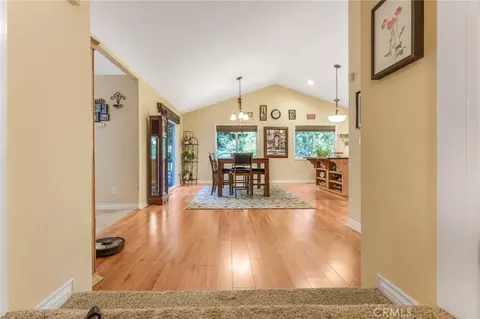 Entry Way - 24380 Horst, Crestline, CA 92325 photo 2 of 3
