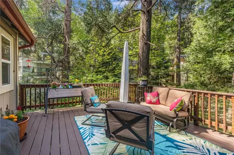 Exterior - 24380 Horst, Crestline, CA 92325 photo 2 of 15