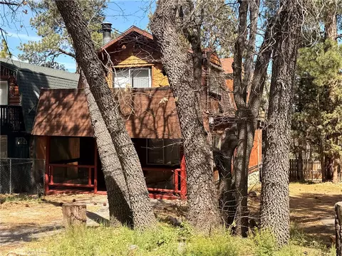 Other - 351 Pine Ln, Sugarloaf, CA 92386 photo 2 of 8