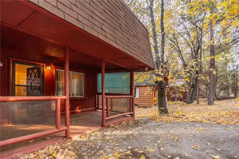 Exterior - 351 Pine Ln, Sugarloaf, CA 92386 photo 1 of 6