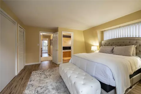 Bedroom - 351 Pine Ln, Sugarloaf, CA 92386 photo 7 of 8