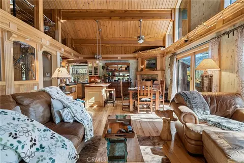 Living - 845 Menlo, Big Bear Lake, CA 92315 photo 1 of 2