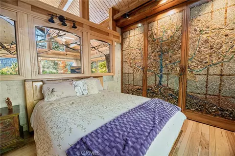 Bedroom - 845 Menlo, Big Bear Lake, CA 92315 photo 1 of 5