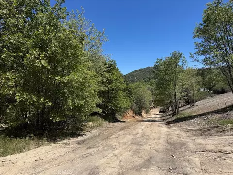 0 Hickory Dr, Cedar Glen, CA 92321