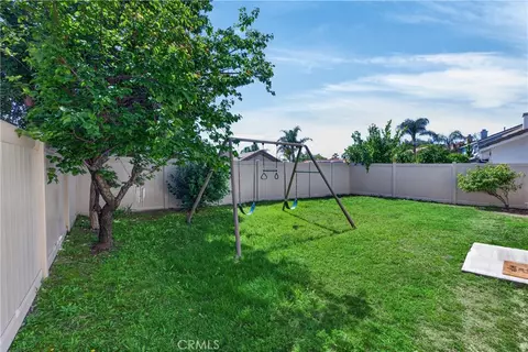Exterior - 29115 Whitegate, Highland, CA 92346 photo 2 of 9