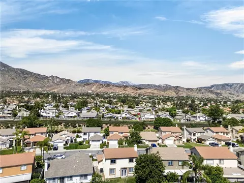 View/Area - 29115 Whitegate, Highland, CA 92346 photo 2 of 12