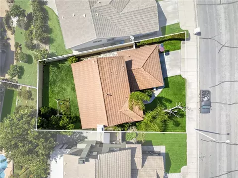 View/Area - 29115 Whitegate, Highland, CA 92346 photo 1 of 12