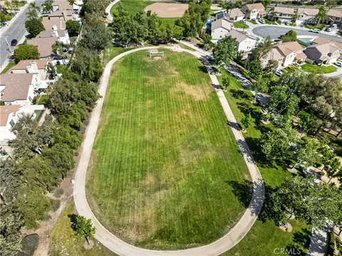 View/Area - 29115 Whitegate, Highland, CA 92346 photo 9 of 12