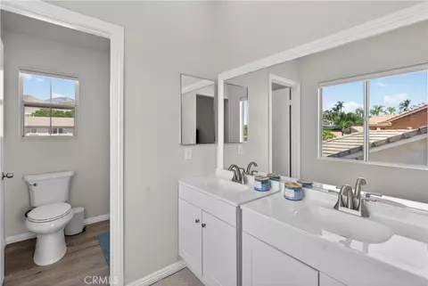 Bath - 29115 Whitegate, Highland, CA 92346 photo 2 of 4