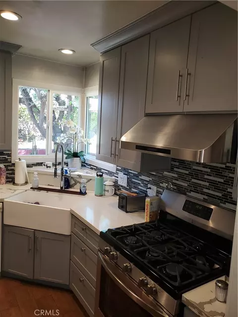 Kitchen - 12557 5th, Yucaipa, CA 92399 photo 1 of 4