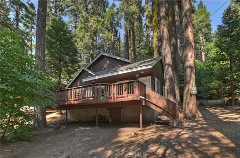 Exterior - 691 Cottage Grove Rd, Lake Arrowhead, CA 92352 photo 1 of 7