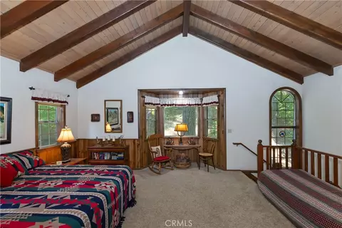 Bedroom - 691 Cottage Grove Rd, Lake Arrowhead, CA 92352 photo 7 of 7