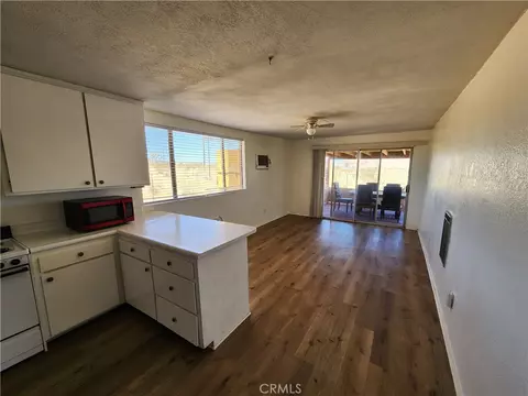 Living - 1050 Alta Ave, Landers, CA 92285 photo 2 of 3