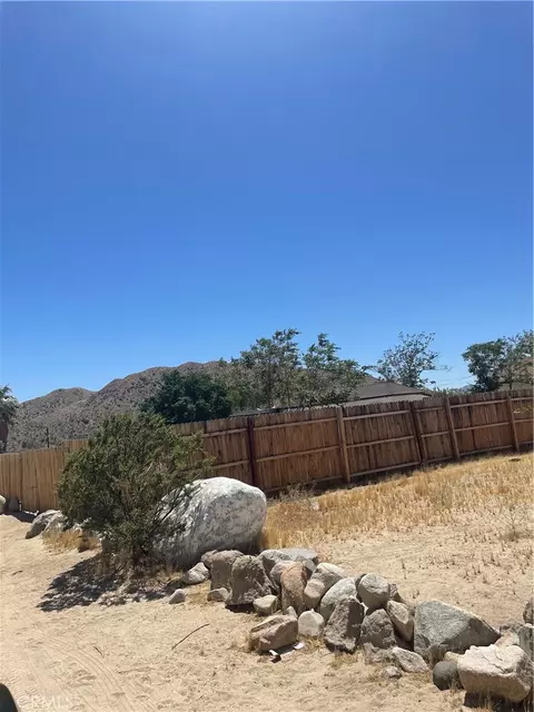 0 000, Morongo Valley, CA 92256 photo 4