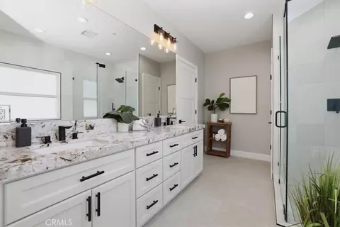 Bath - 3038 2nd, Norco, CA 92860 photo 4 of 7