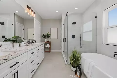 Bath - 3038 2nd, Norco, CA 92860 photo 3 of 7