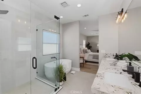 Bath - 3038 2nd, Norco, CA 92860 photo 5 of 7