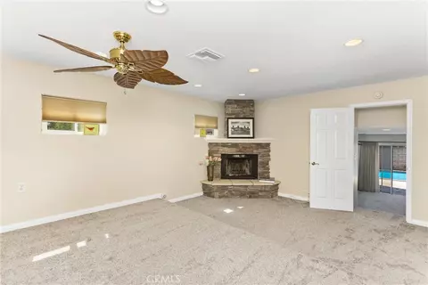 Living - 546 North Pl, Redlands, CA 92373 photo 5 of 11