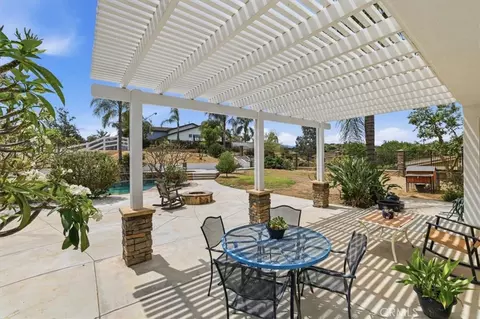 Exterior - 856 Harness, Norco, CA 92860 photo 7 of 22