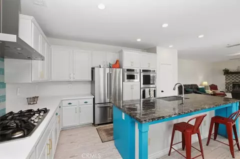 Kitchen - 856 Harness, Norco, CA 92860 photo 4 of 4