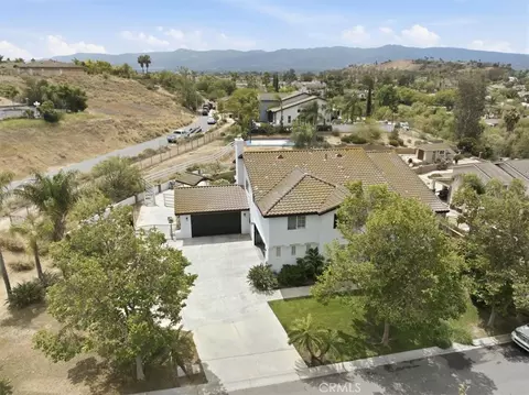 View/Area - 856 Harness, Norco, CA 92860 photo 5 of 12