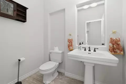 Bath - 856 Harness, Norco, CA 92860 photo 1 of 6