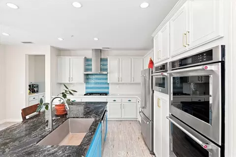 Kitchen - 856 Harness, Norco, CA 92860 photo 6 of 6