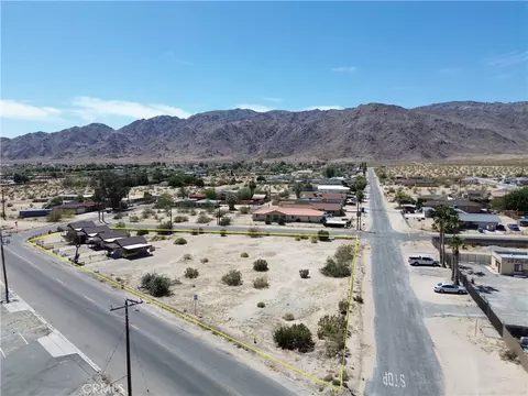 72121 Hatch Rd, Twentynine Palms, CA 92277 photo 4