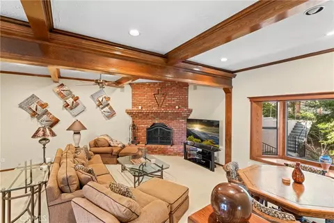 Living - 27563 W Shore Rd, Lake Arrowhead, CA 92352 photo 4 of 4