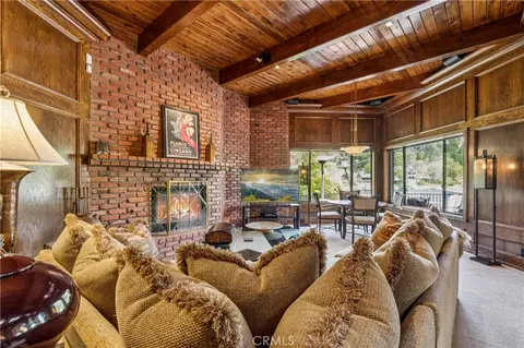 Living - 27563 W Shore Rd, Lake Arrowhead, CA 92352 photo 1 of 4