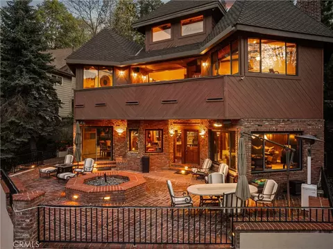 Exterior - 27563 W Shore Rd, Lake Arrowhead, CA 92352 photo 10 of 12