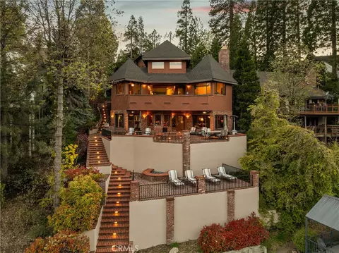 Exterior - 27563 W Shore Rd, Lake Arrowhead, CA 92352 photo 8 of 12