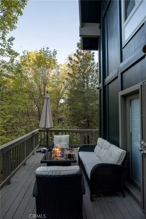 Exterior - 1145 Voltaire, Lake Arrowhead, CA 92352 photo 3 of 3