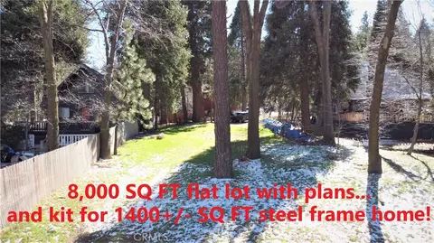22886 Azalia Ln, Crestline, CA 92325