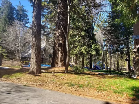 22886 Azalia Ln, Crestline, CA 92325 photo 13