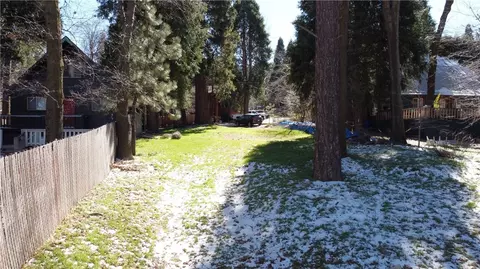 22886 Azalia Ln, Crestline, CA 92325 photo 16