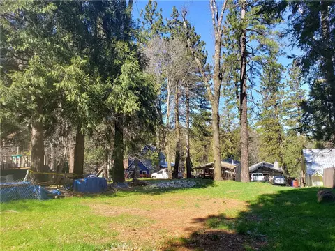 22886 Azalia Ln, Crestline, CA 92325 photo 10