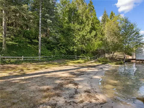 Exterior - 373 John Muir, Lake Arrowhead, CA 92352 photo 11 of 14