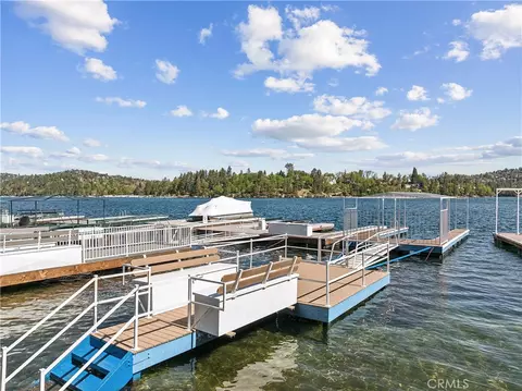 View/Area - 373 John Muir, Lake Arrowhead, CA 92352 photo 2 of 4