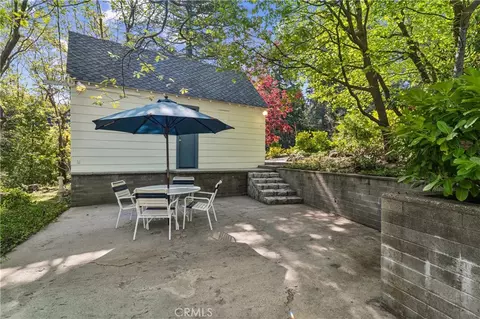 Exterior - 373 John Muir, Lake Arrowhead, CA 92352 photo 7 of 14