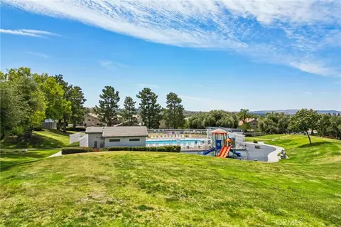 Exterior - 10173 Shale Ln, Mentone, CA 92359 photo 13 of 15